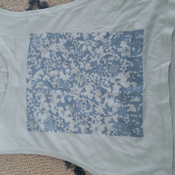 Lululemon size 4 Muscle Love cropped top - Picture 7 of 11